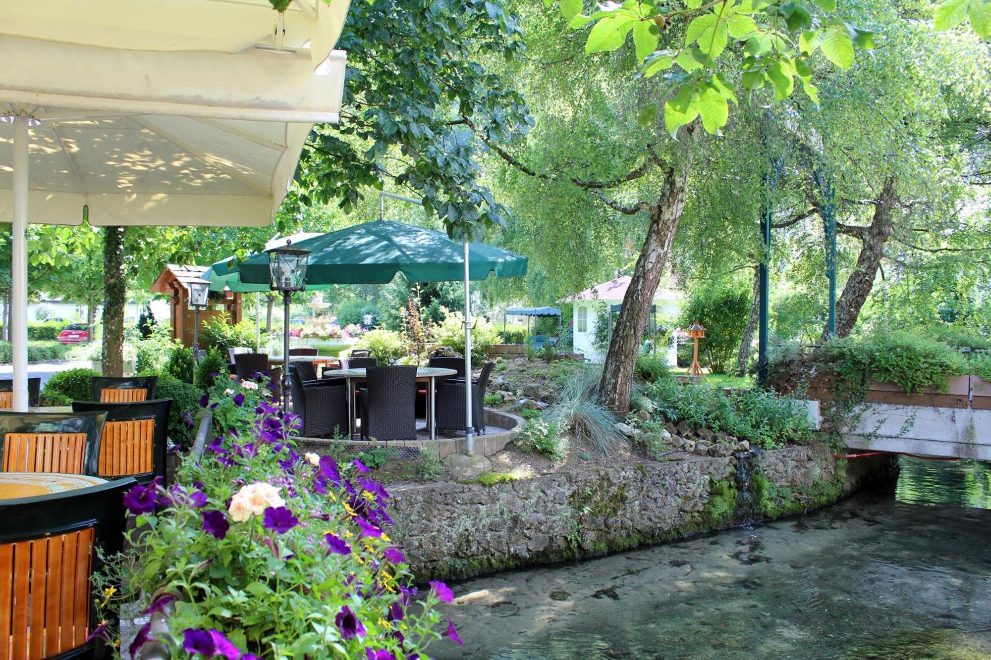 Forellenhof Roessle Hotel & Restaurant Lichtenstein  Екстериор снимка