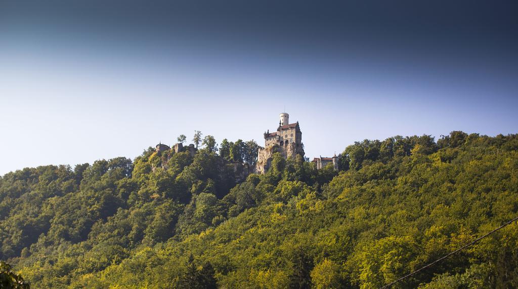 Forellenhof Roessle Hotel & Restaurant Lichtenstein  Екстериор снимка
