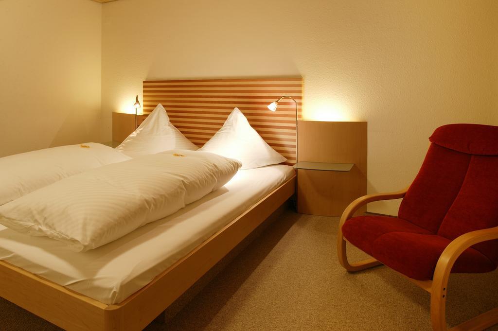 Forellenhof Roessle Hotel & Restaurant Lichtenstein  Екстериор снимка
